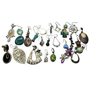 Lot of Single Earrings Crafting/Pendants/As Is Various Styles Some Vintage
